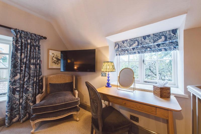 Swan Hotel image