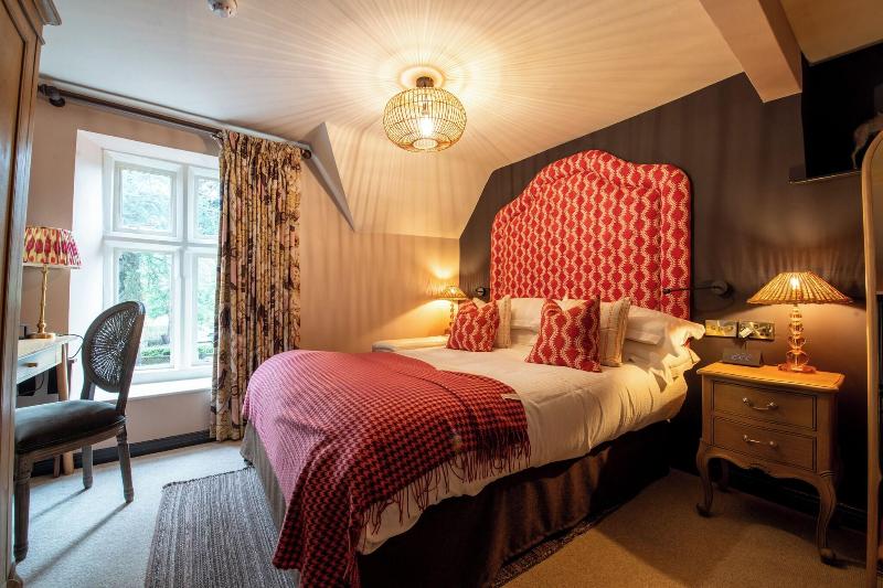 Swan Hotel image