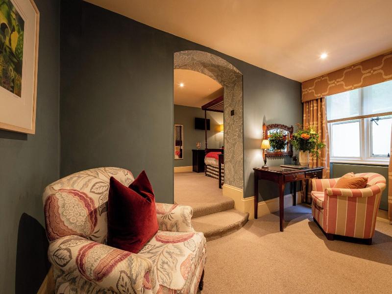 Swan Hotel image
