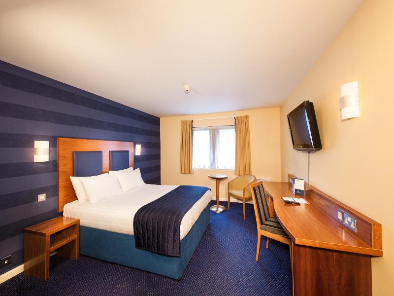 Leonardo Inn Aberdeen Airport image
