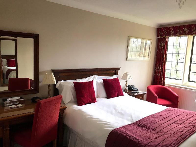 The Mallyan Spout Hotel image