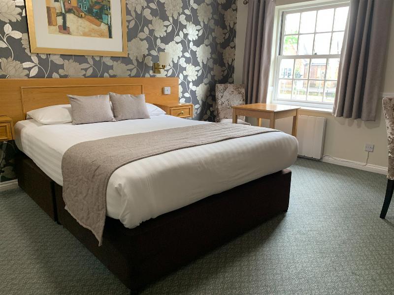 Alton House Hotel image