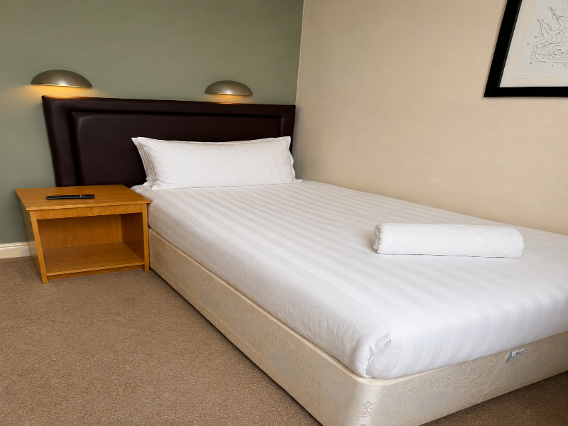 Heath Cottage Hotel image