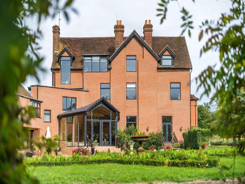 Manor House Hotel Guildford image