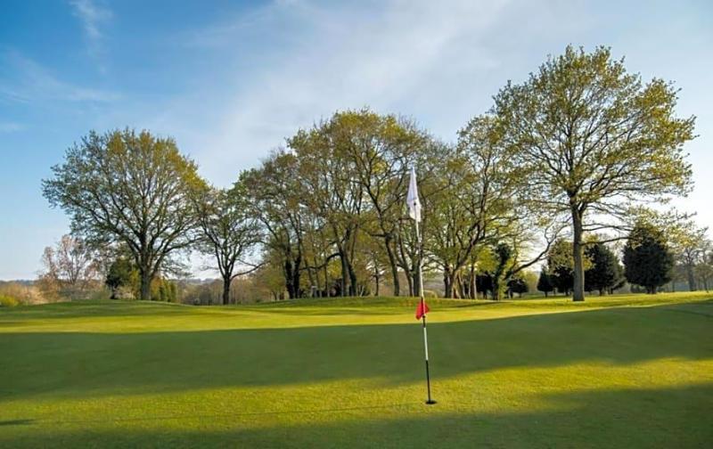 Sedlescombe Golf Hotel image