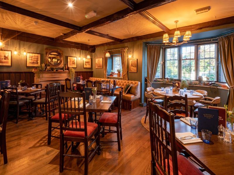 Cotswold Gateway Hotel image