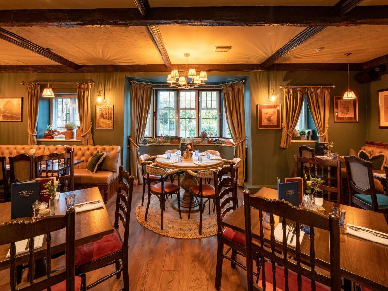 Cotswold Gateway Hotel image