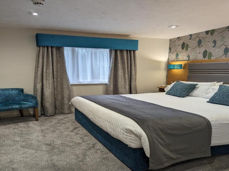 Briar Court Hotel image