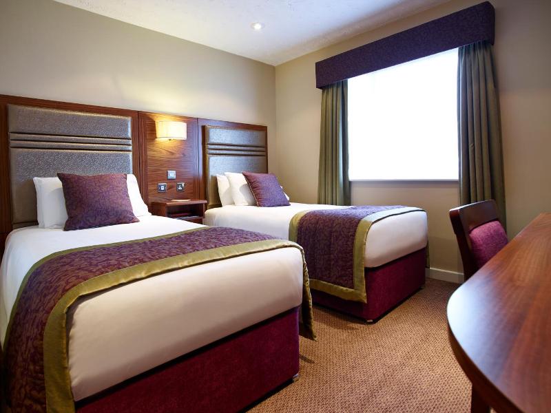 Briar Court Hotel image
