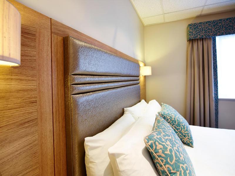 Briar Court Hotel image