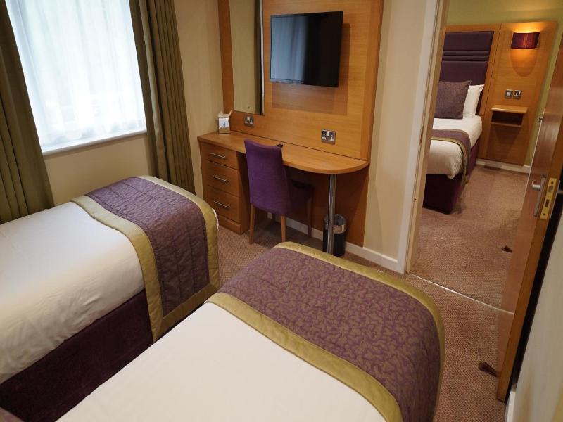 Briar Court Hotel image