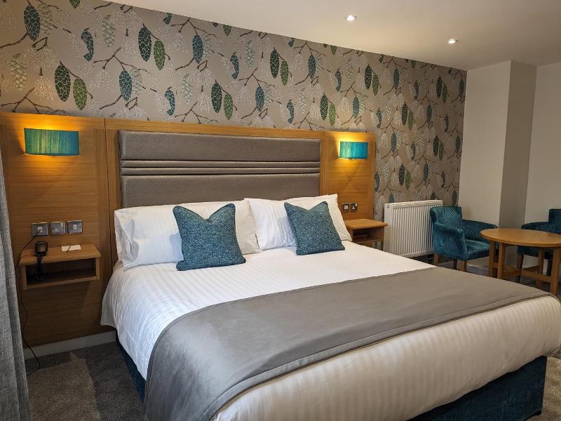 Briar Court Hotel image