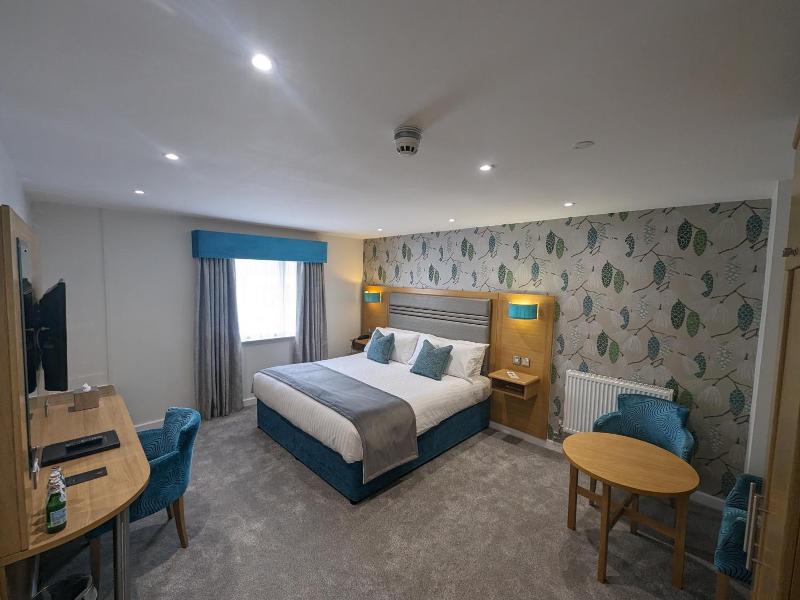 Briar Court Hotel image
