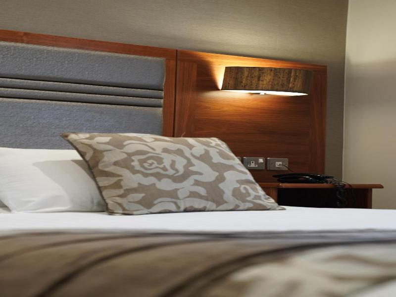 Briar Court Hotel image