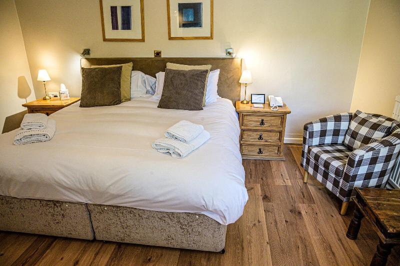 The Manor Hotel image