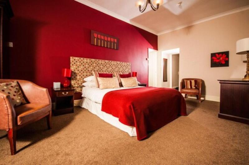 The Manor Hotel image