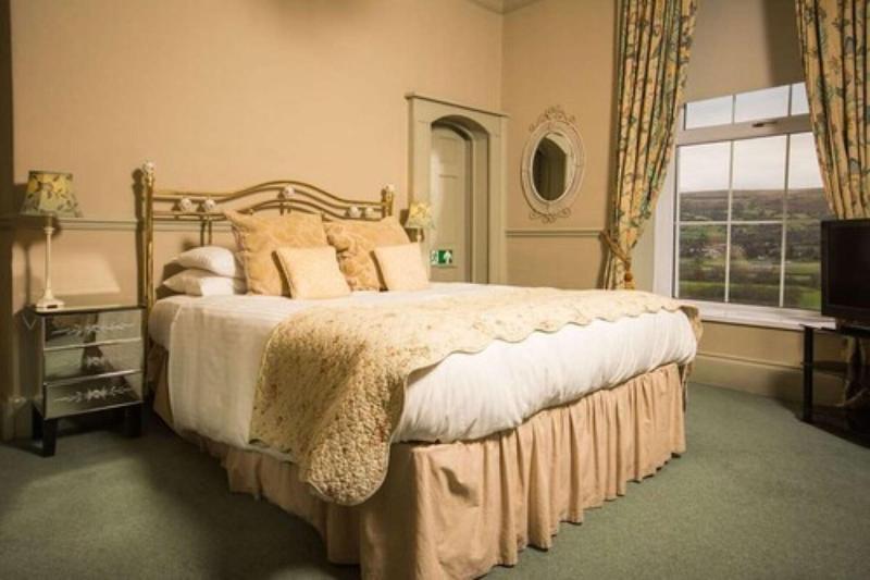 The Manor Hotel image