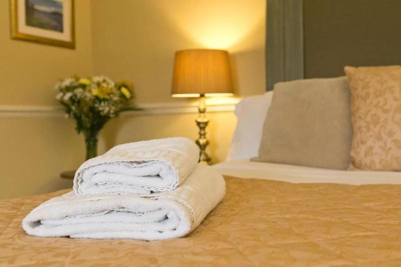 The Manor Hotel image