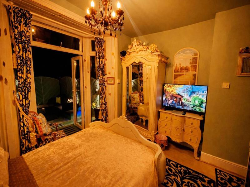 The Mirador Boutique Town House - Swansea image