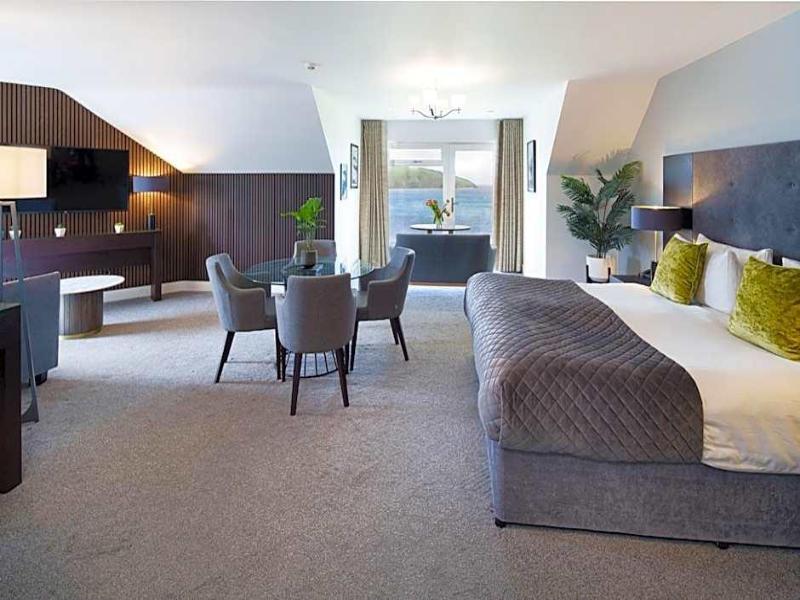 Cliff Hotel and Spa image