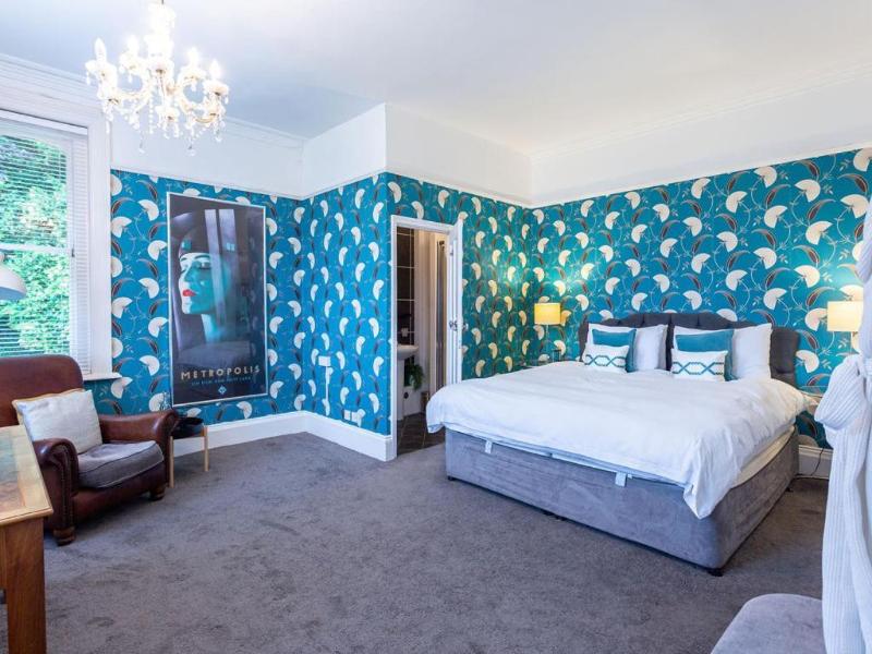 Norbury House Stylish Accommodation image