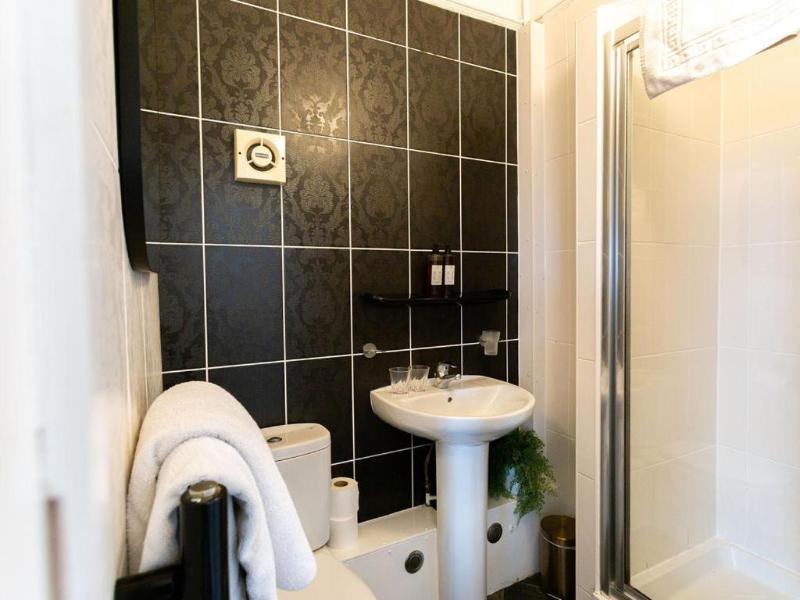 Norbury House Stylish Accommodation image