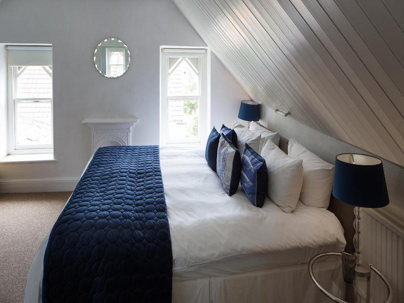 Norbury House Stylish Accommodation image