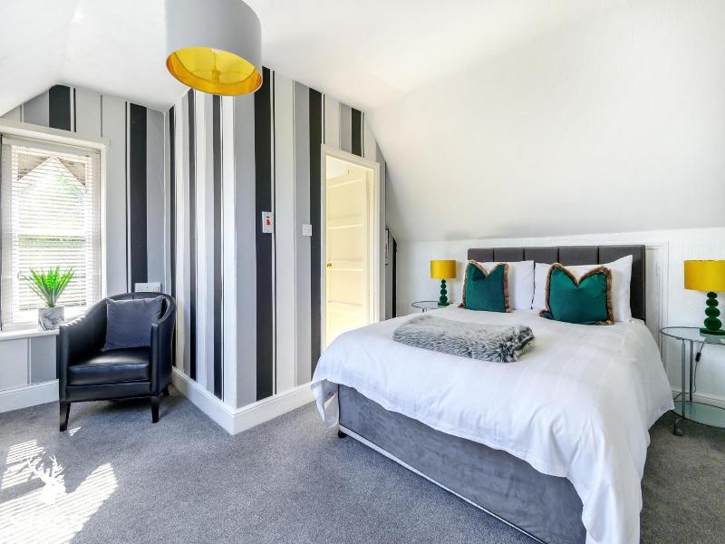 Norbury House Stylish Accommodation image