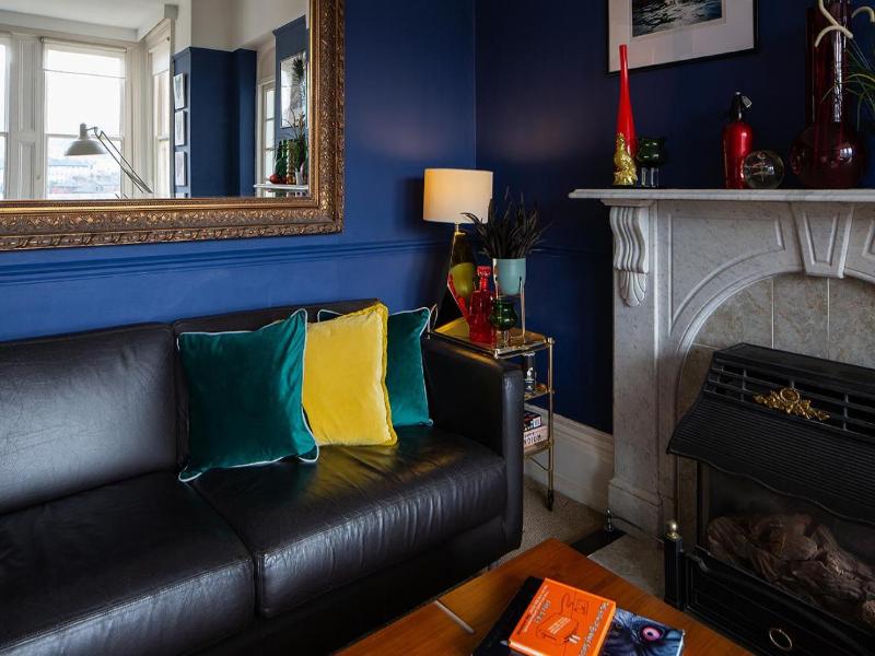 Norbury House Stylish Accommodation image