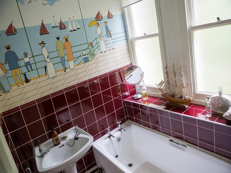 Norbury House Stylish Accommodation image