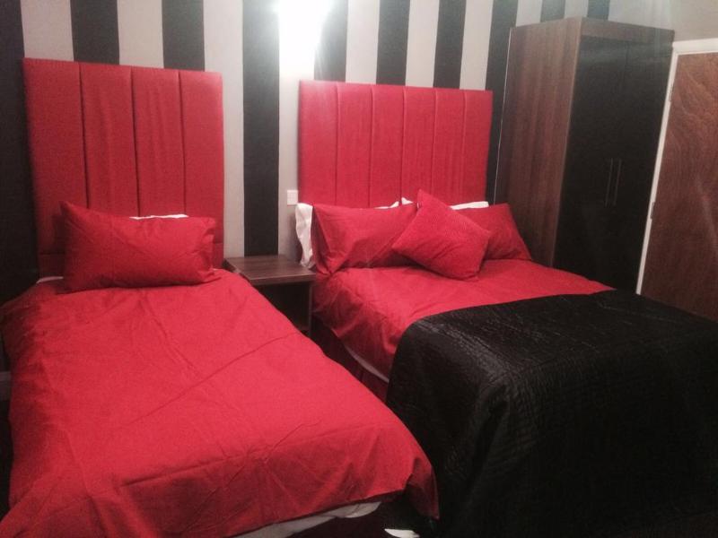 Bed room