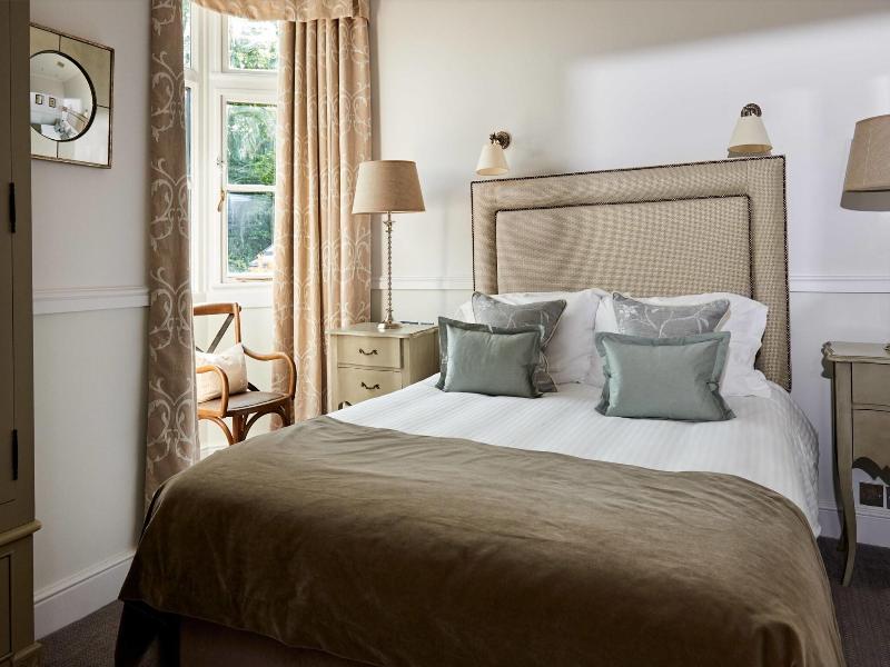 Careys Manor Hotel and Spa image