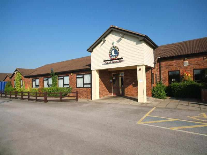 Kingstown Hotel by Good Night Inns image