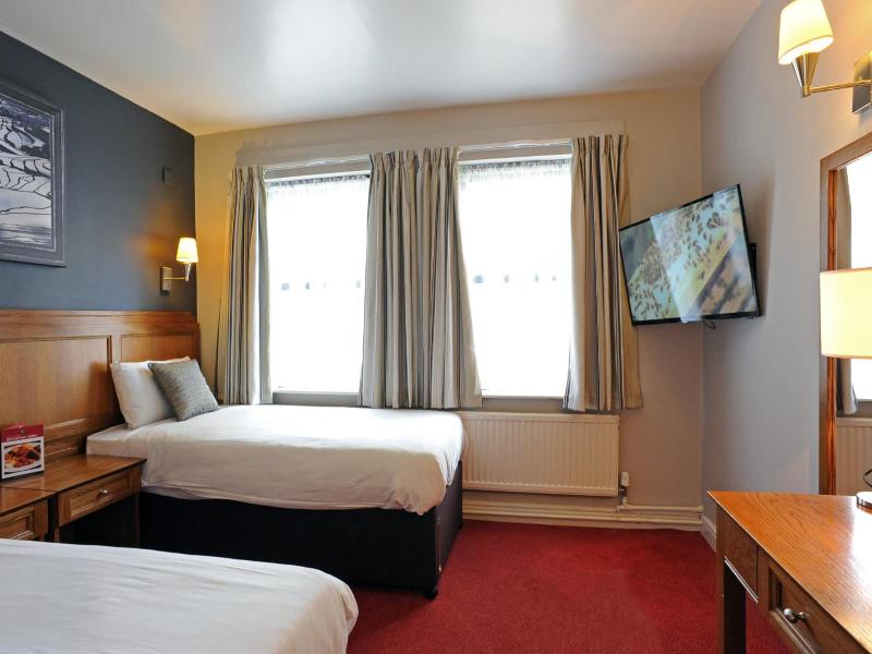 Brentwood Inn by Good Night Inns image