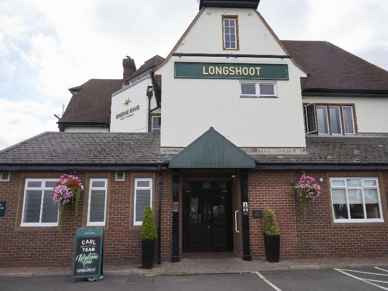 The Longshoot Hotel by Greene King Inns image