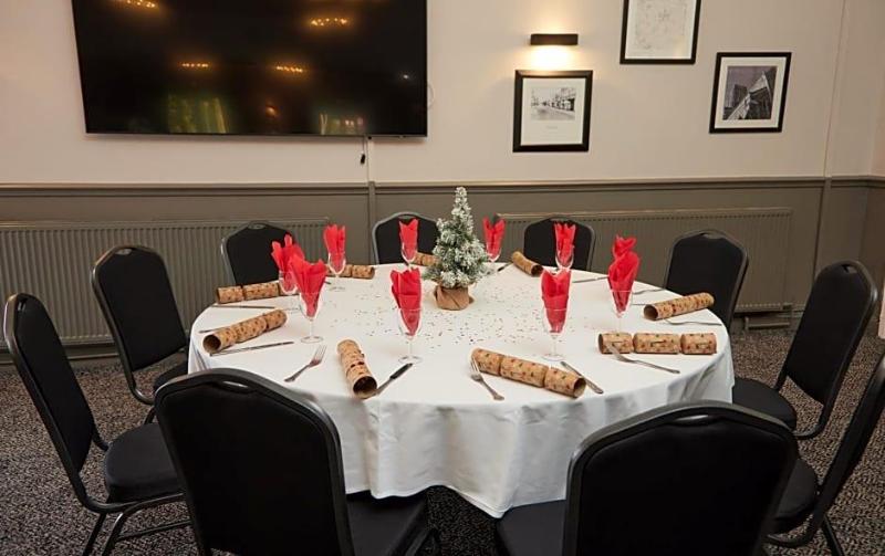 Charnwood Arms by Good Night Inns image