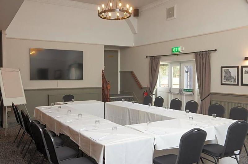 Charnwood Arms by Good Night Inns image