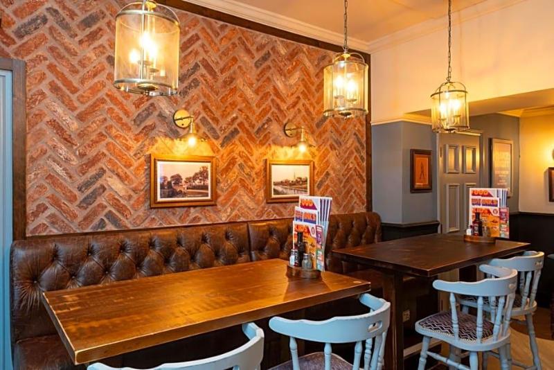 Charnwood Arms by Good Night Inns image