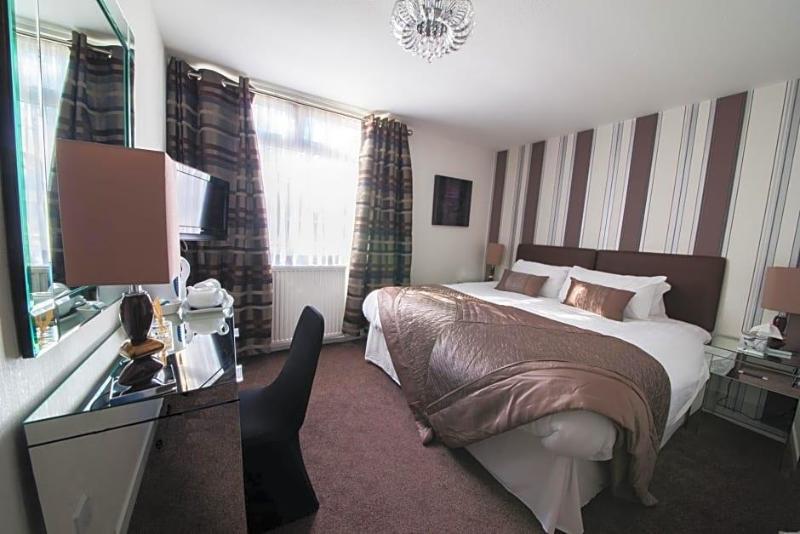 The Burnside Hotel image