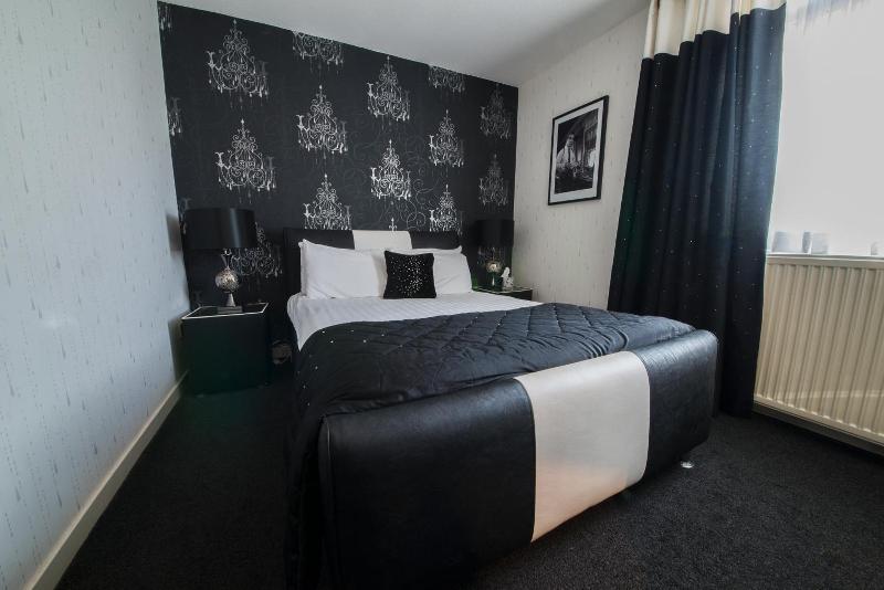 The Burnside Hotel image