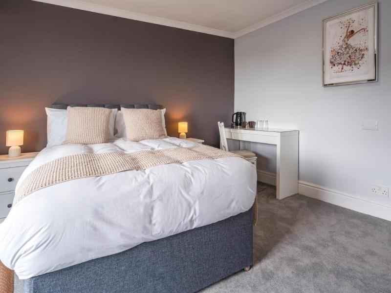 Fieldhead Hotel   Horizons Restaurant image
