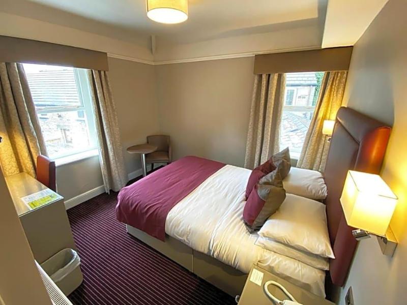 Cubley Hall image