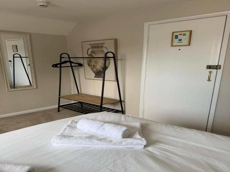 Mary Arden Inn image