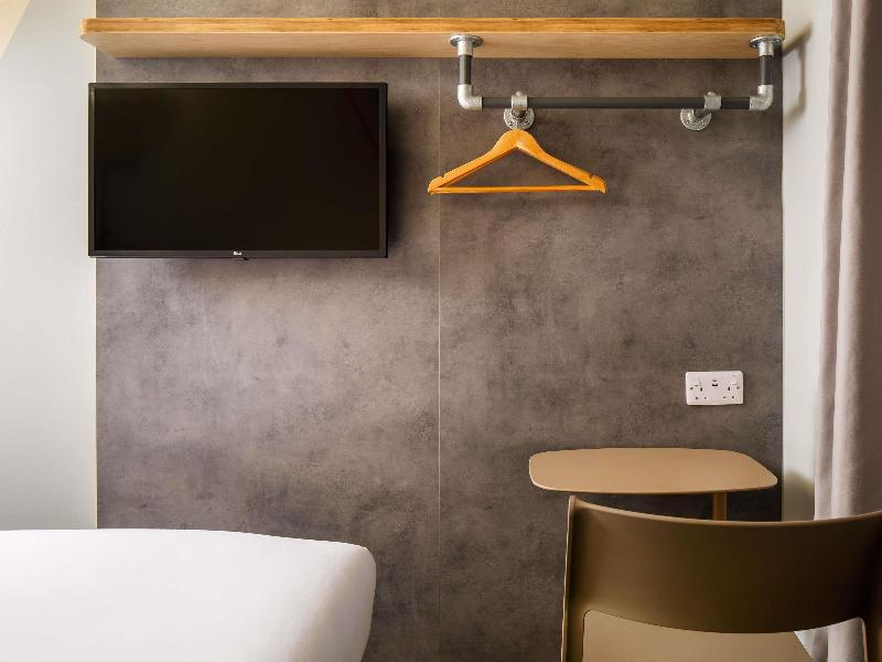 ibis budget Birmingham Centre image