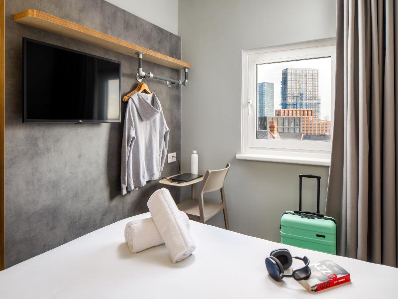 ibis budget Birmingham Centre image