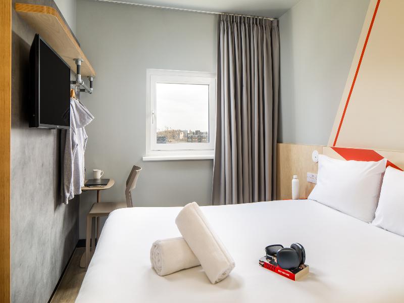 ibis budget Birmingham Centre image