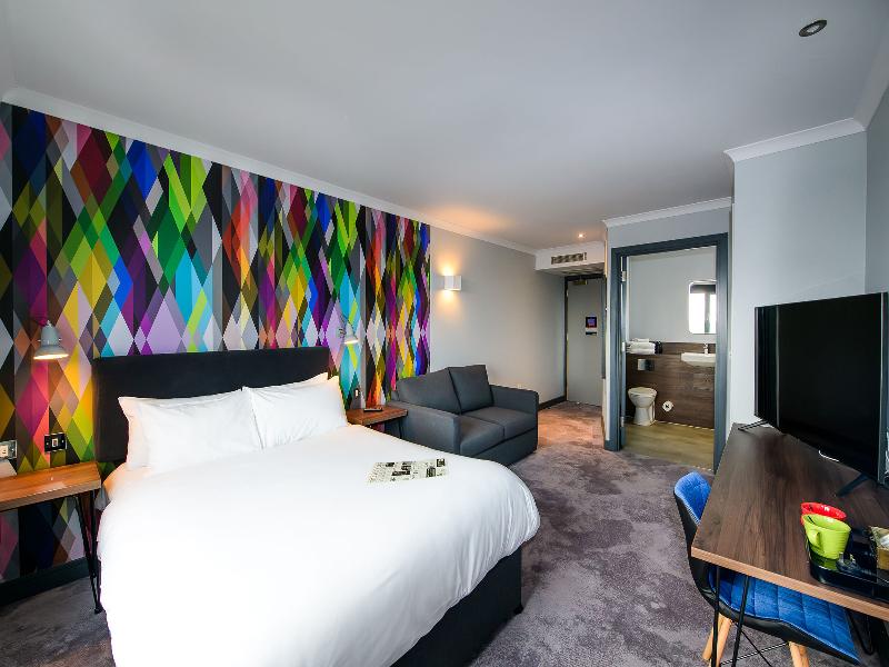 Village Hotel Swansea image