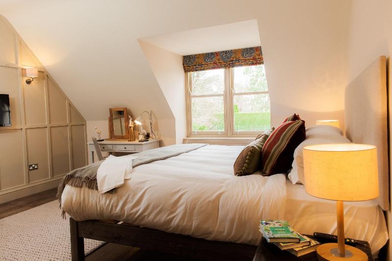 The White Buck Inn image