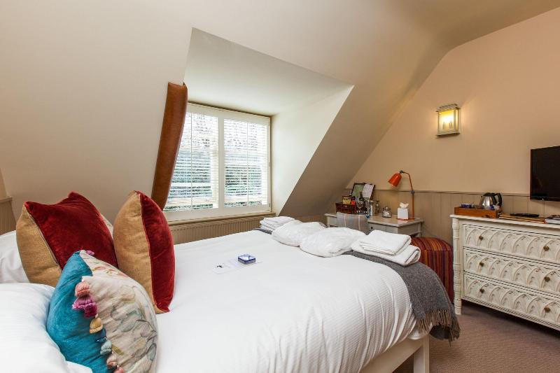 The White Buck Inn image