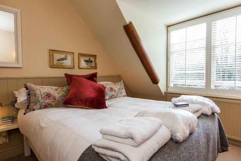 The White Buck Inn image